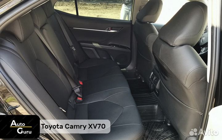 Чехлы на Toyota Camry 70