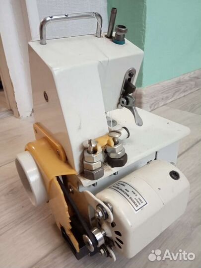 Оверлок для швейной машины