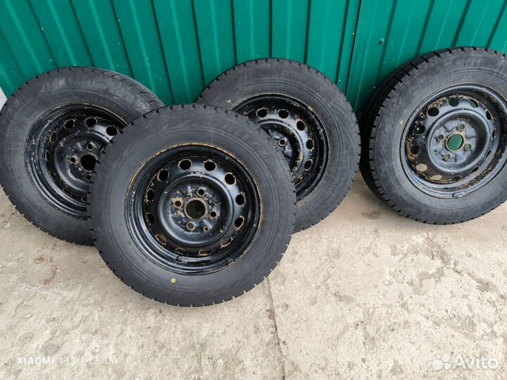 Bridgestone Blizzak Revo GZ 175/70 R13