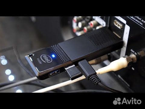 Неттоп Intel Compute Stick