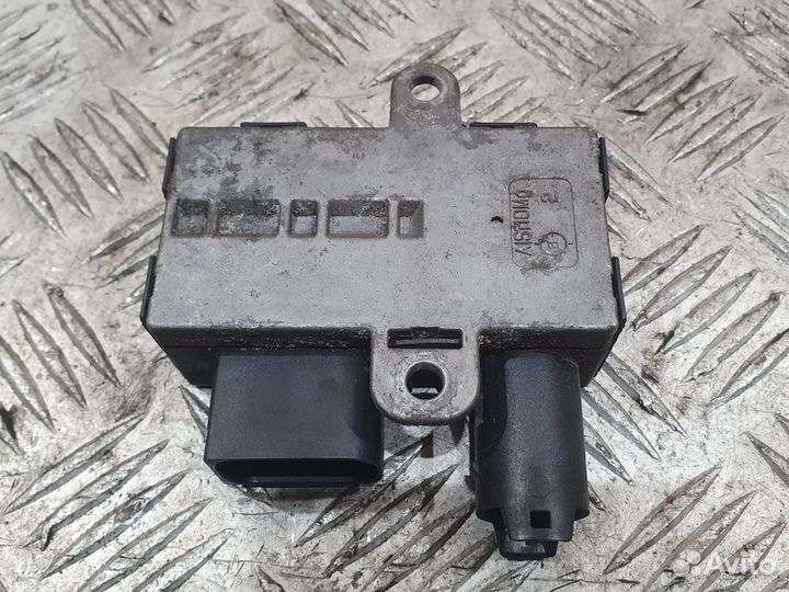 Реле накала свечей Mercedes-Benz B W245 A6401530479 Дизель 2.0 2006