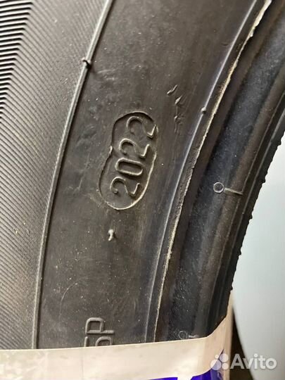 Viatti Brina Nordico V-522 205/65 R16 95T