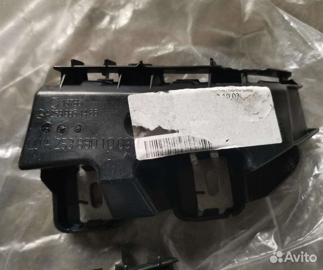 Mercedes w253 glc кронштейн заднего бампера новый