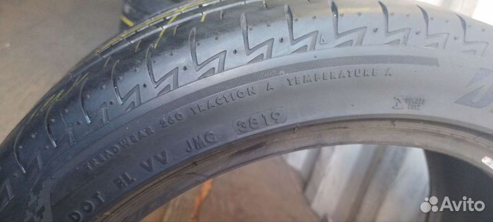 Bridgestone Turanza T005A 235/45 R18