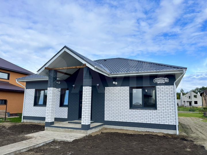 Дом 98,4 м² на участке 8 сот.