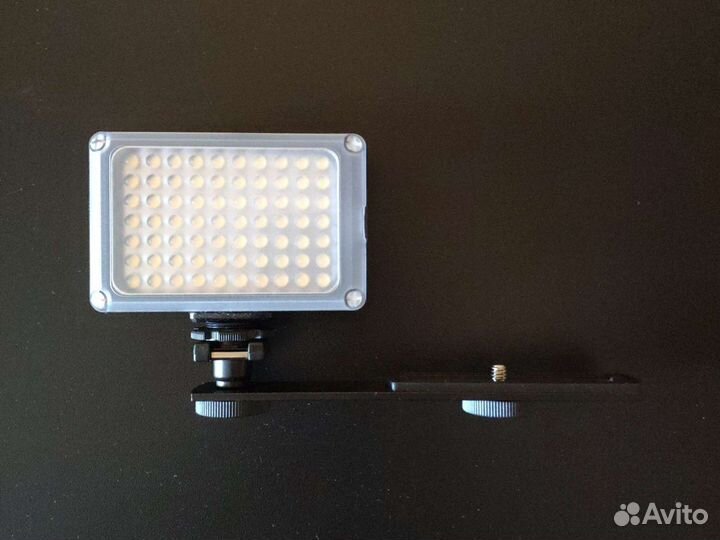 Светодиодный осветитель для видеосъёмки