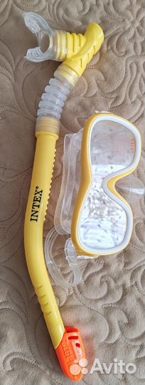 Маска и трубка для плавания