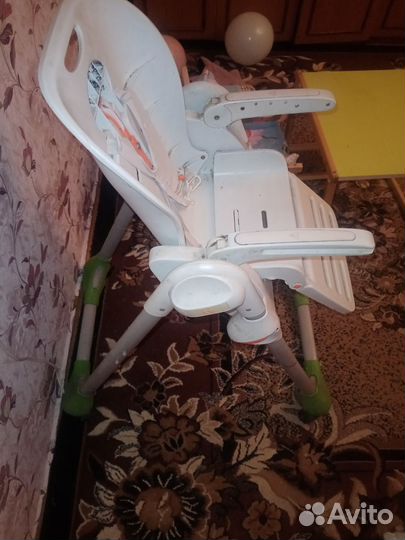 Стул для кормления