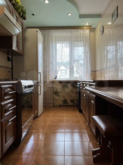 4-к. квартира, 79 м², 8/9 эт.