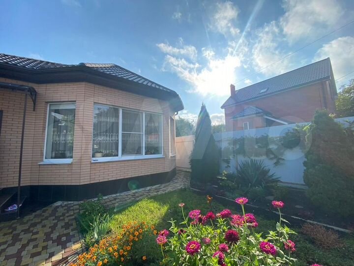 Дом 100 м² на участке 5 сот.