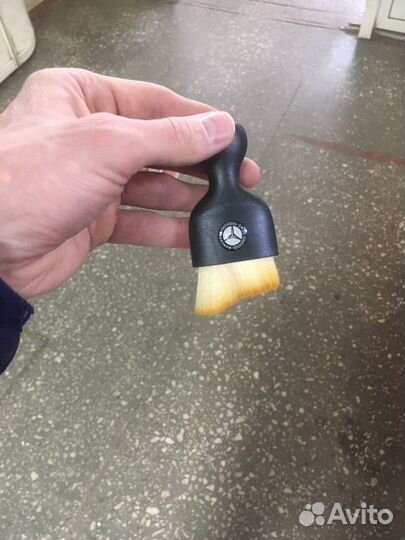 Щетка mercedes для авто