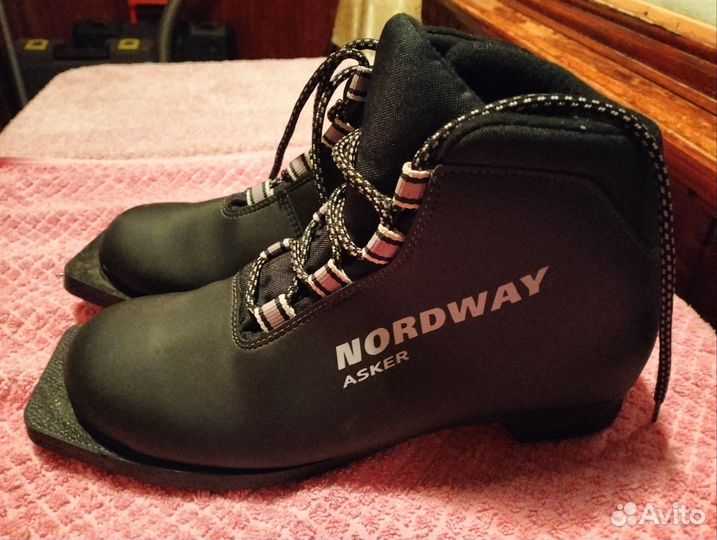 Лыжные ботинки nordway