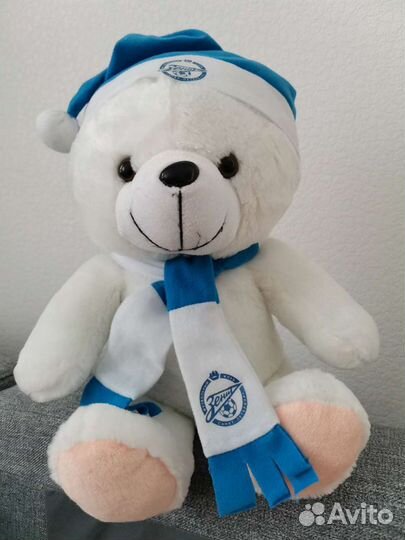 Белый медведь Зенит