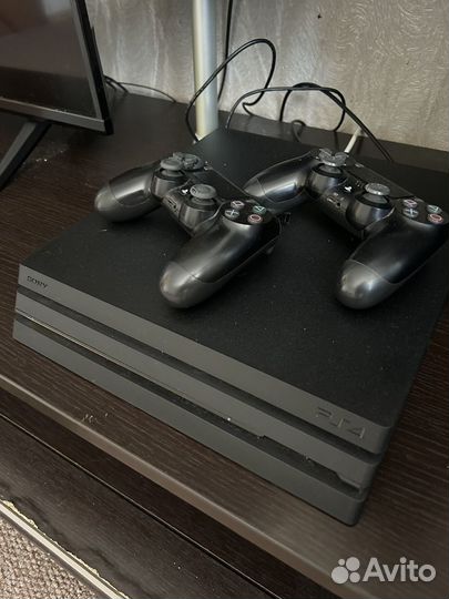 Sony PS4 pro 1tb