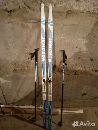 Беговые лыжи классические