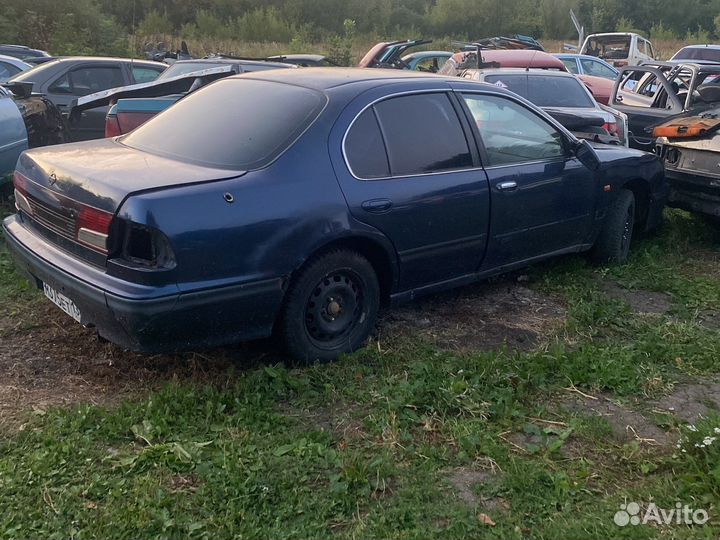 Nissan maxima а32 по кускам