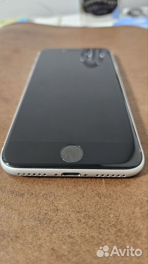 iPhone SE (2020), 128 ГБ