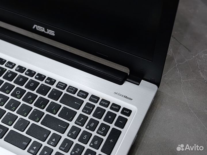 Мощный ноутбук Asus (Core i7)