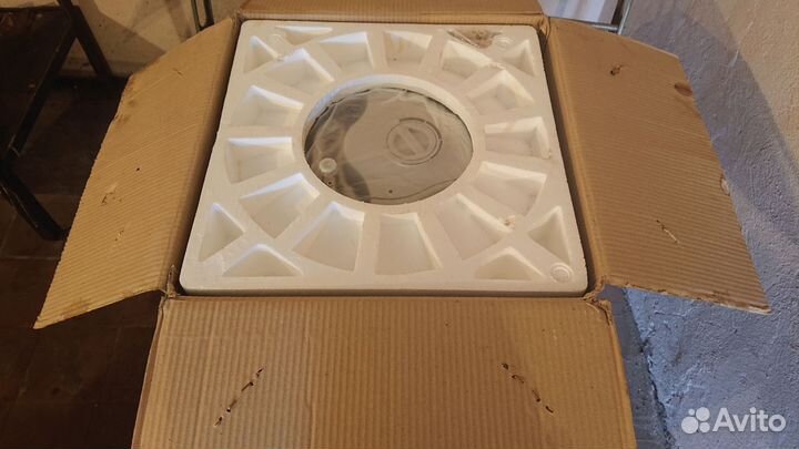 Бойлер - водонагреватель Ariston 80 л