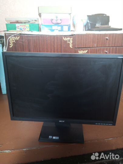 Монитор Lenovo 22