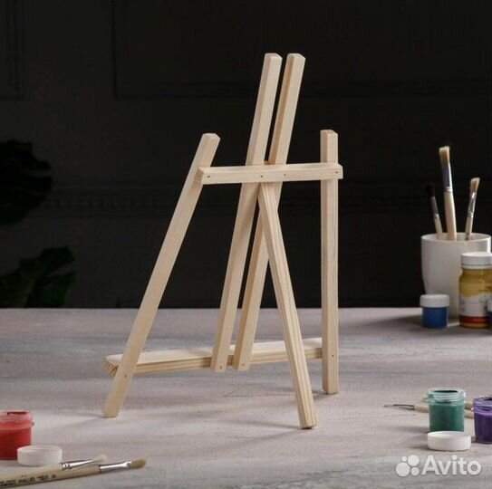 Настольный мольберт