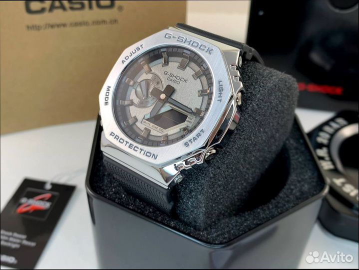 Часы Casio G Shock GM 2100