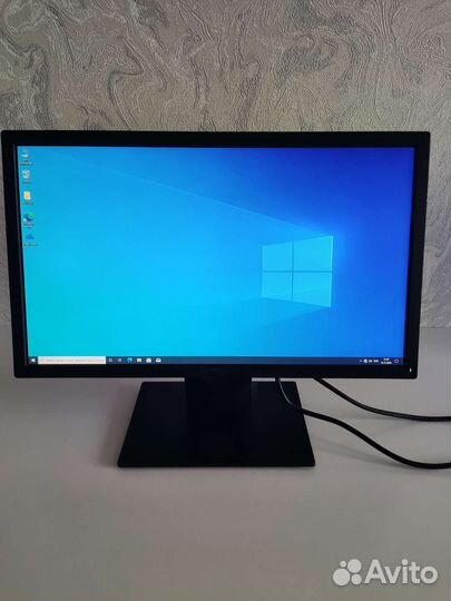 Монитор Dell 22 FullHd