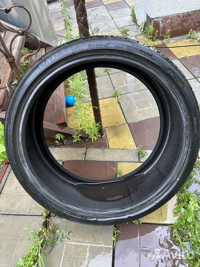 Yokohama Parada Spec-X 235/35 R20 92W