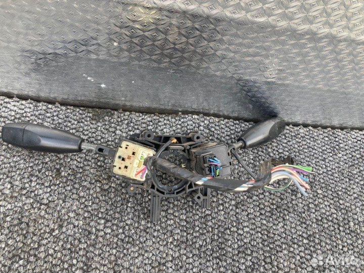 Блок подрулевых переключателей Zaz Chance седан