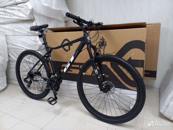 Горный велосипед 29 Алюминий Shimano новый