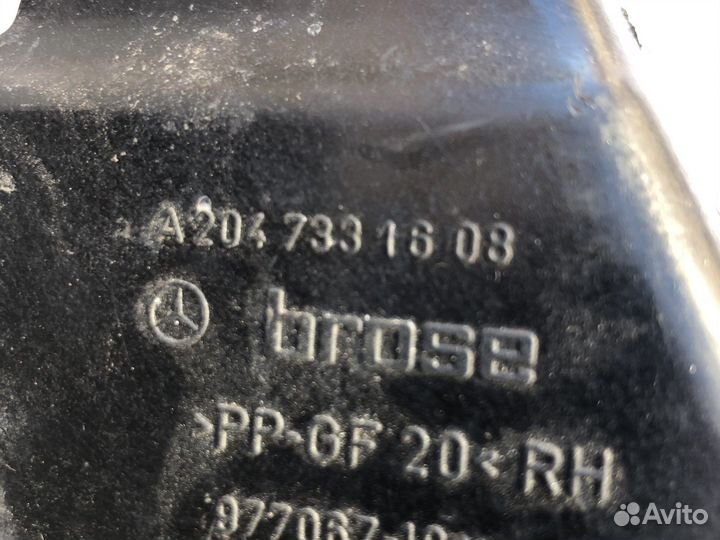 Замок двери Mercedes-Benz C-Class W204