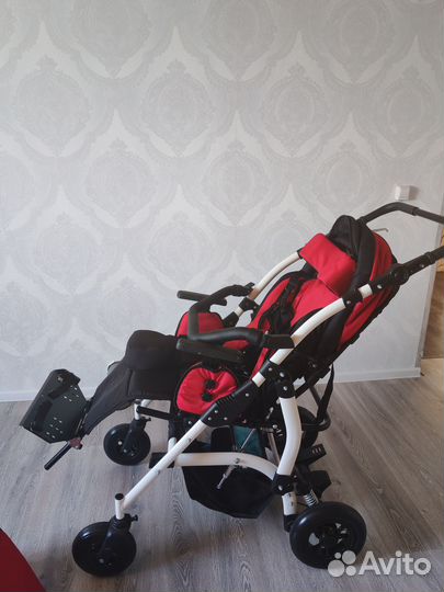 Коляска для детей- инвалидов. Модель junior plus