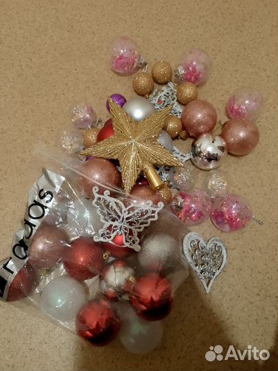 Новогодние украшения