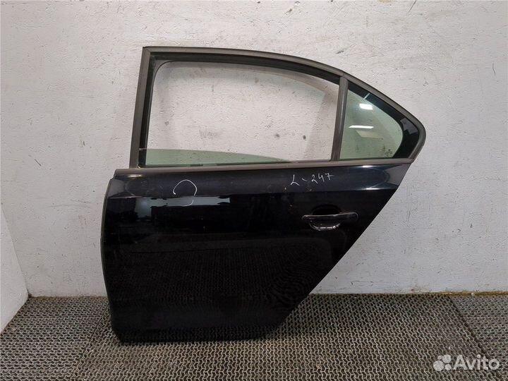 Замок двери Volkswagen Jetta 6, 2012