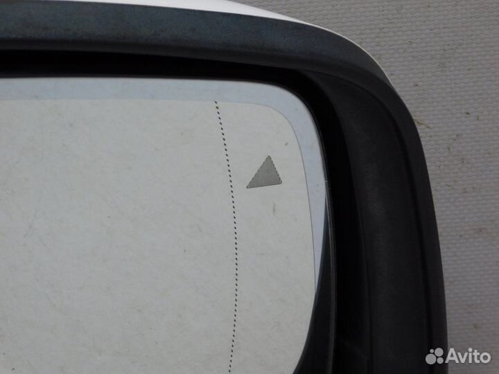 Зеркало правое Jeep Grand Cherokee (WK2) 66125