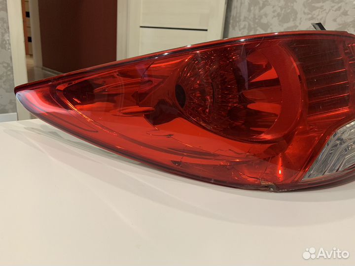 Задняя фара на hyundai solaris 1