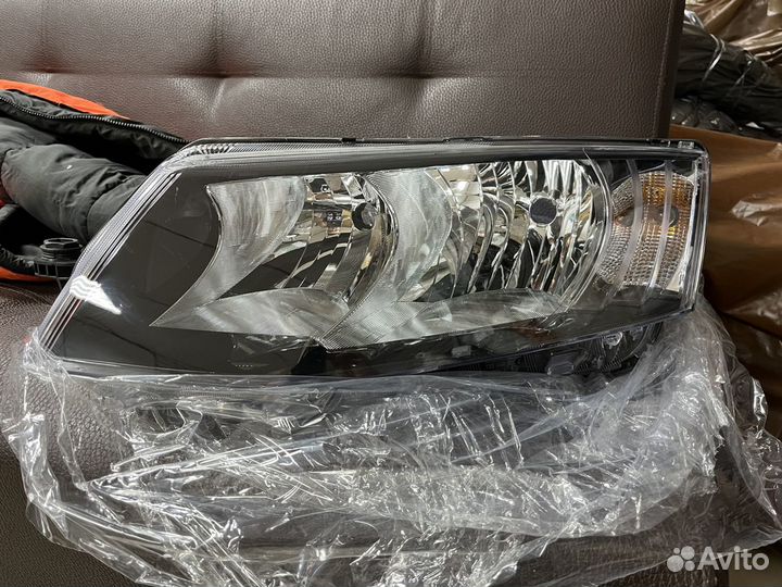 Фара Skoda octavia A7