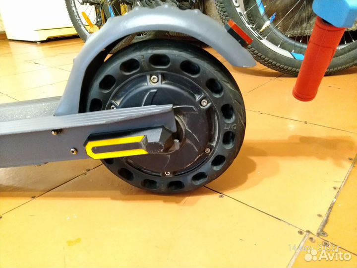 Электросамокат iconBIT Street Duo V2