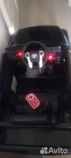 Детский электромобиль бу tundra