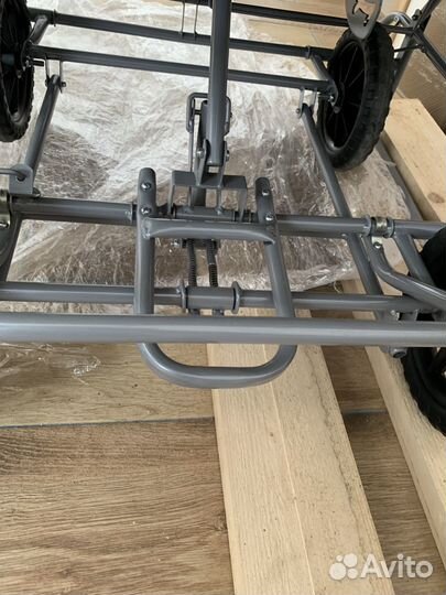 Коляска для двойни