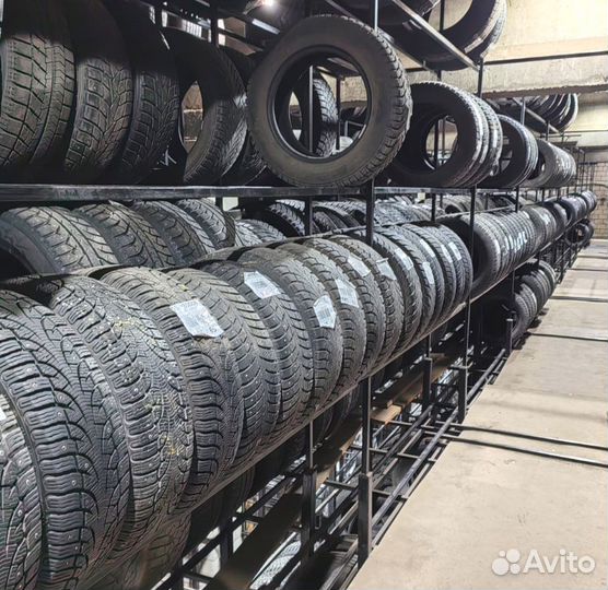 Goodyear UltraGrip Ice Arctic SUV 205/55 R16 79L