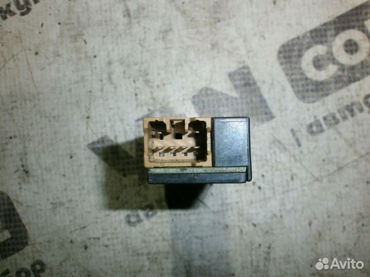 Кнопка включения туманок Suzuki Grand Vitara XL-7