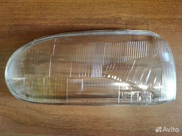 Стекло фары левое Volkswagen Golf Iii 1991 - 1999