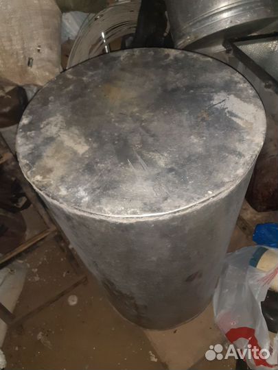 Бочки из нержавейки.диамтр46смвысота74см толщ 1мм