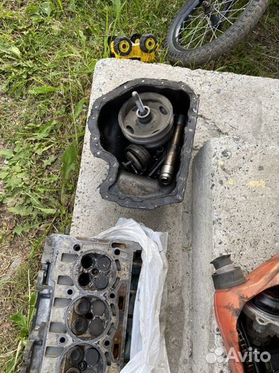 Блок двигатель и зап части skoda fabia 2 bzg 1,2