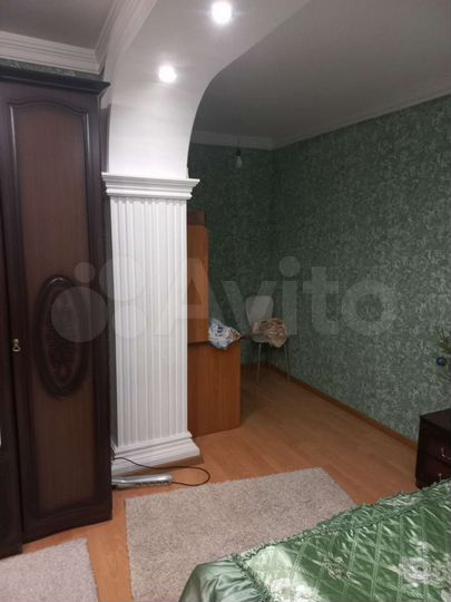 3-к. квартира, 95 м², 5/5 эт.