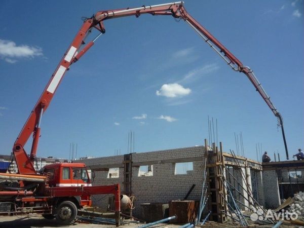 Доставка бетона миксером