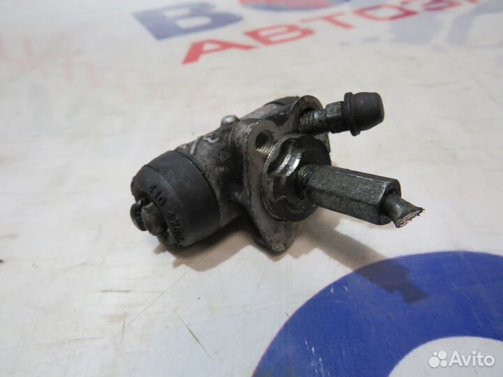 Цилиндр тормозной Зад Право toyota corolla fielder