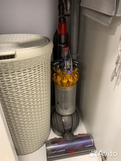 Пылесос Dyson small ball