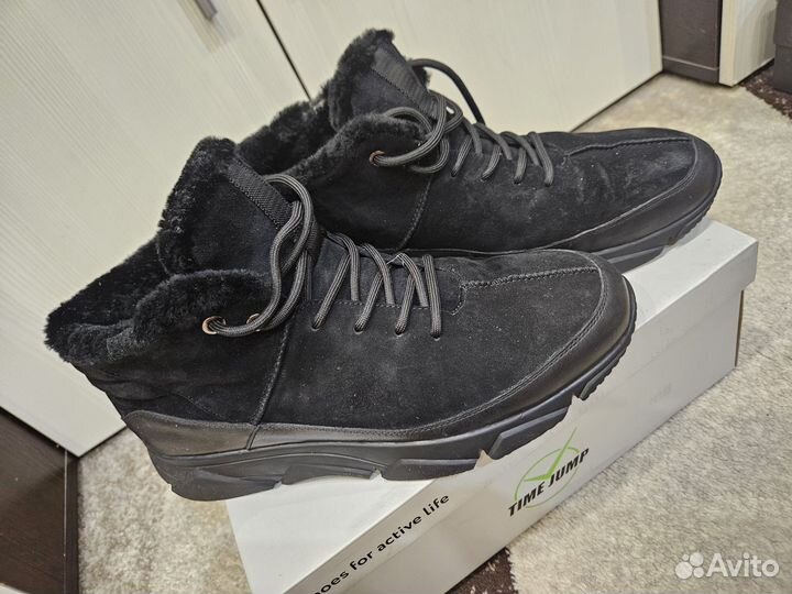 Ботинки женские зимние 43 размера